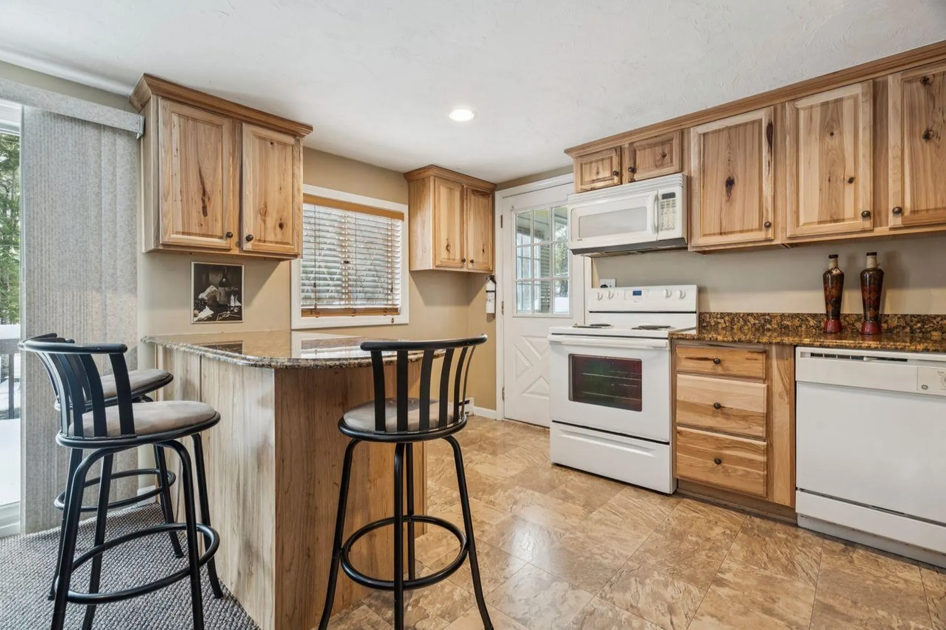 30 Hickory Lane Moultonborough NH 03254