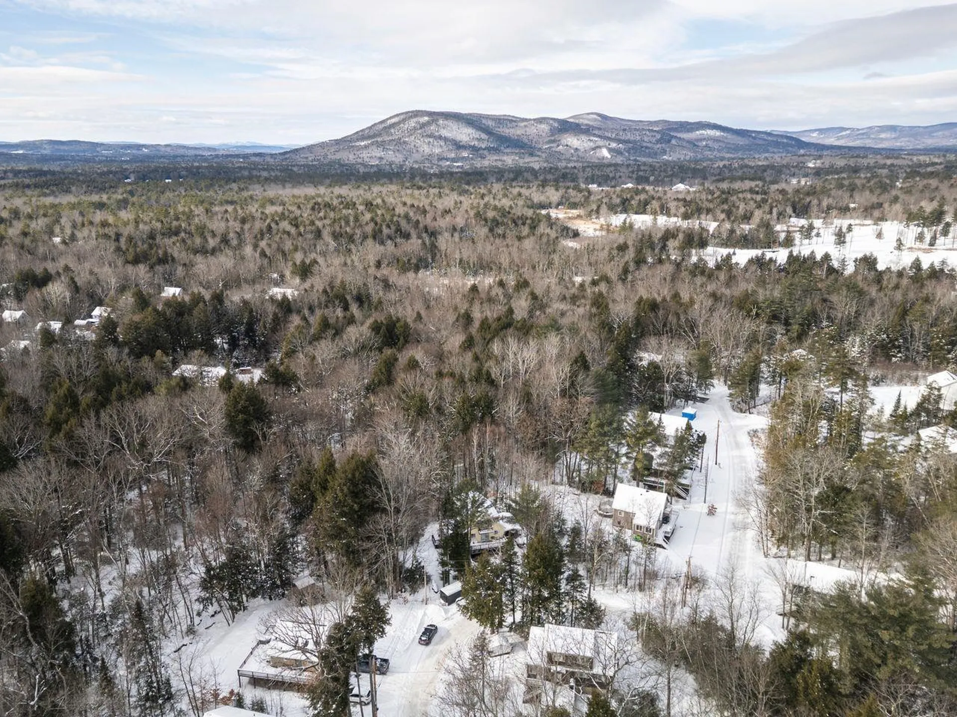 30 Hickory Lane Moultonborough NH 03254
