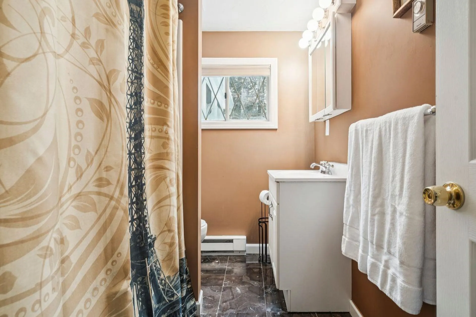 30 Hickory Lane Moultonborough NH 03254