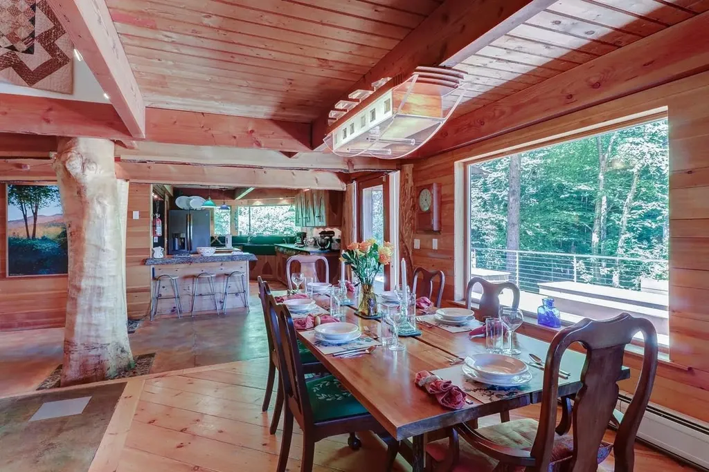 190 Upper Pines Road Warren VT 05674