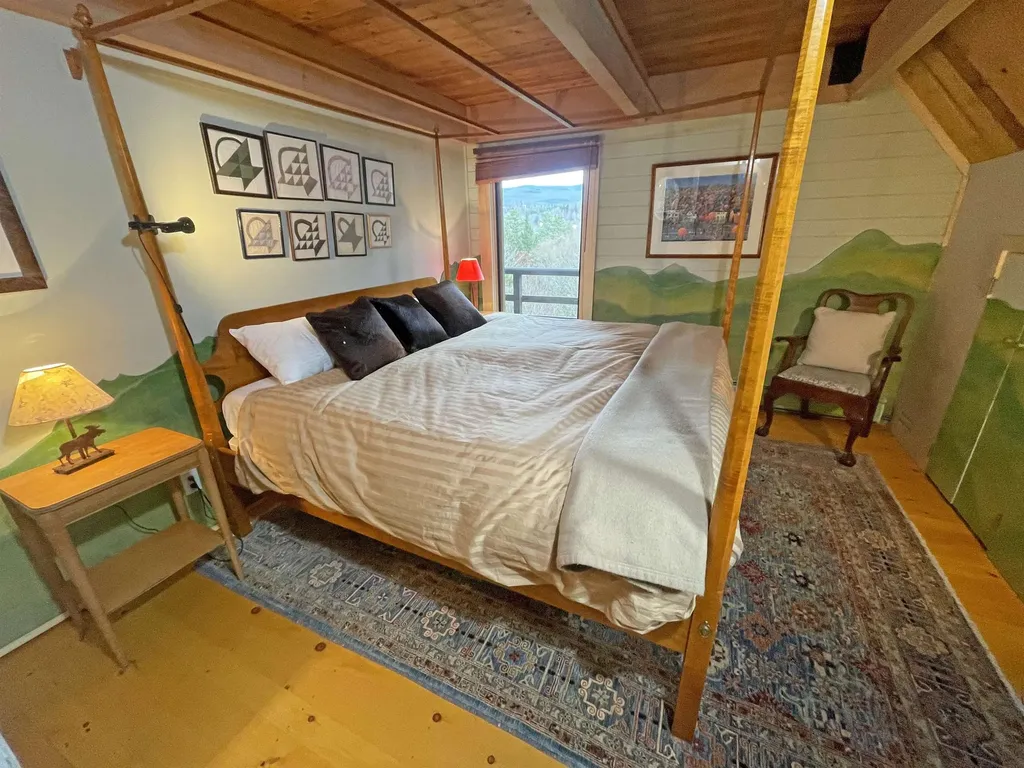 190 Upper Pines Road Warren VT 05674