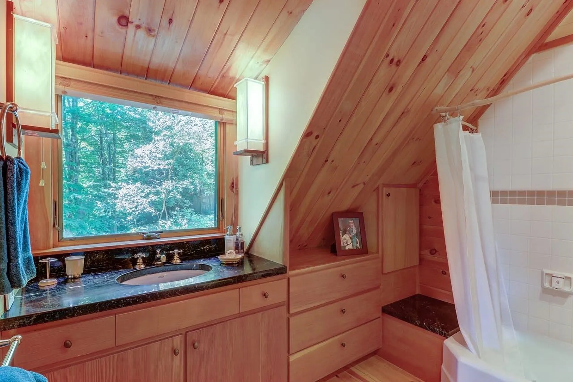 190 Upper Pines Road Warren VT 05674