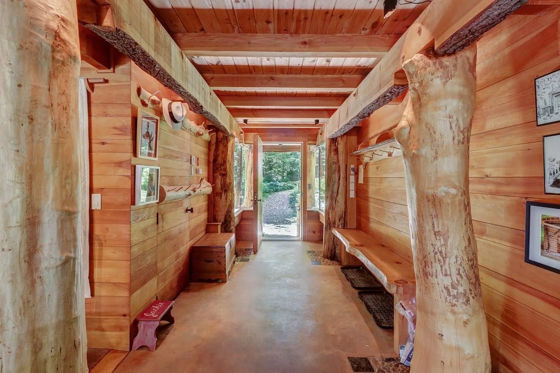 190 Upper Pines Road Warren VT 05674