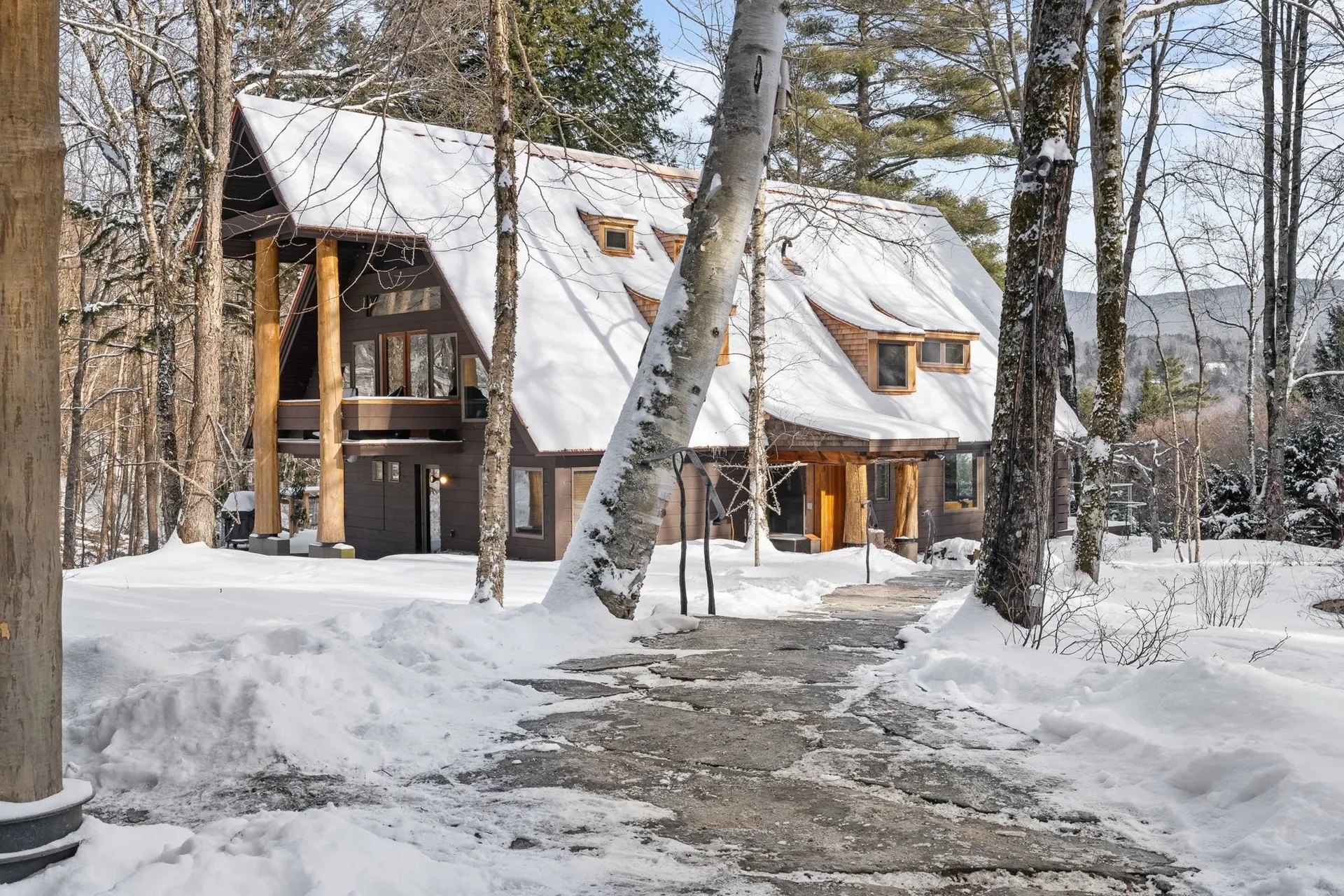 190 Upper Pines Road Warren VT 05674