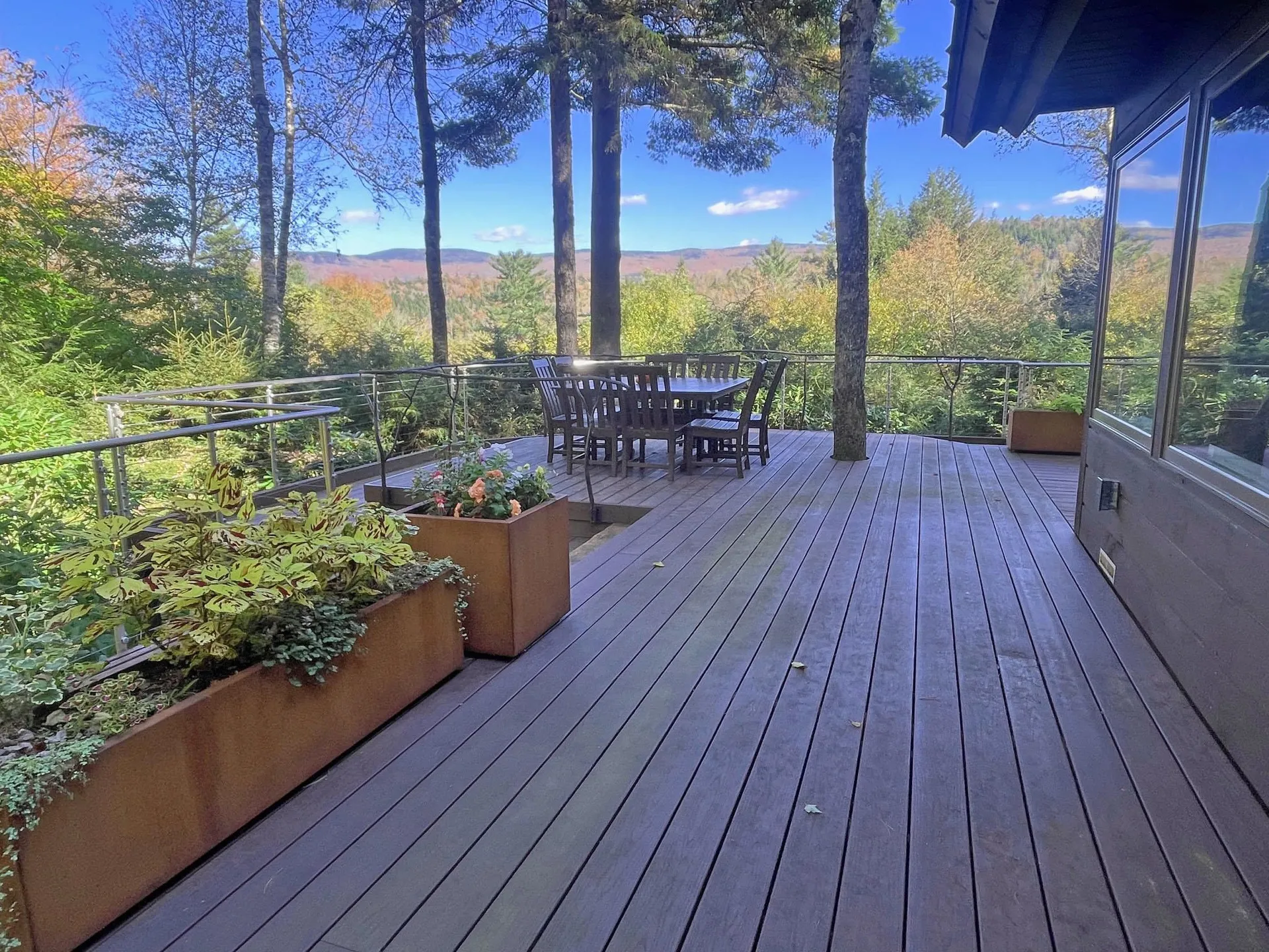 190 Upper Pines Road Warren VT 05674