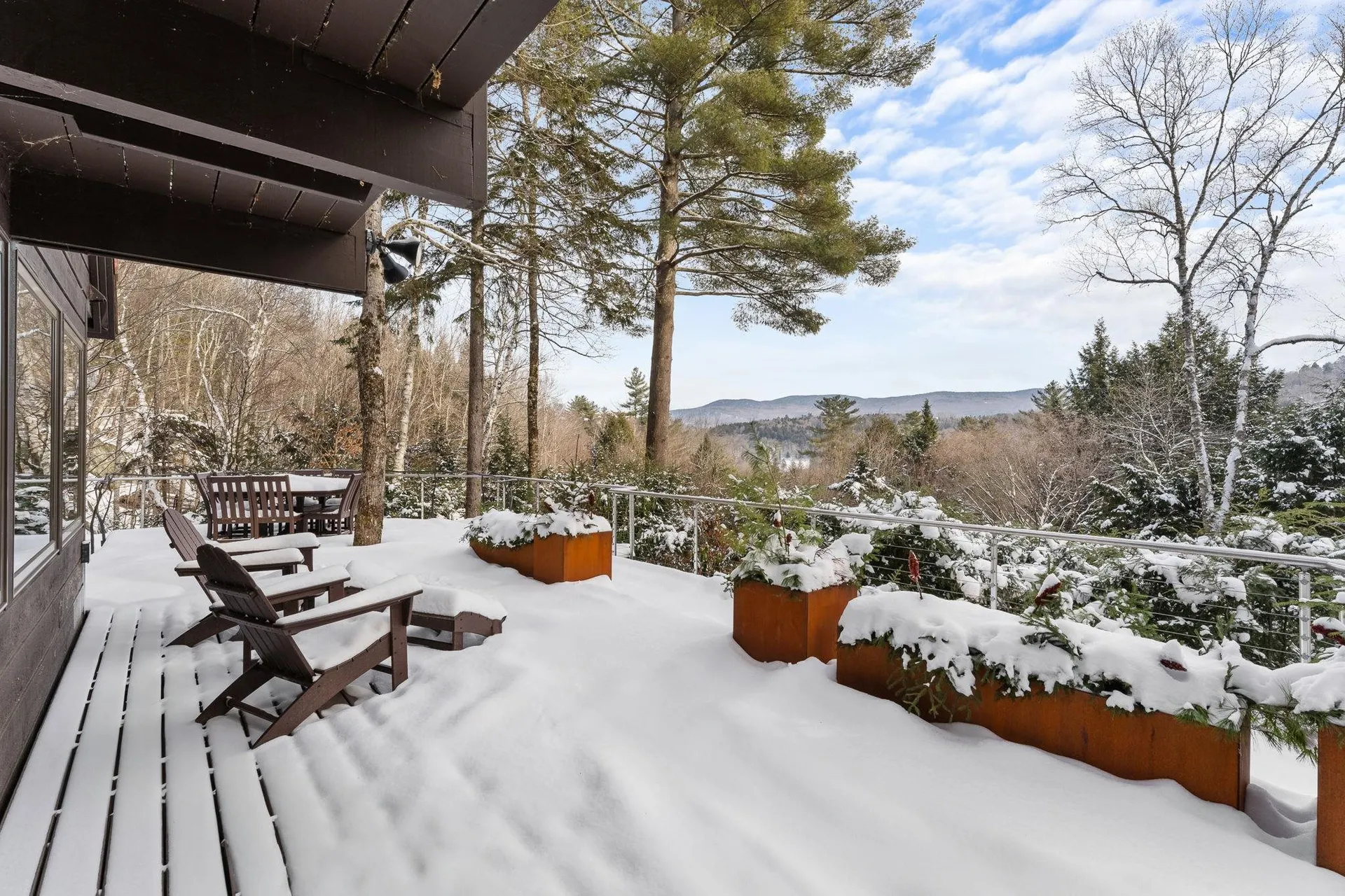 190 Upper Pines Road Warren VT 05674