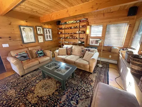 190 Upper Pines Road Warren VT 05674