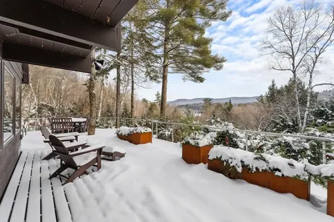 190 Upper Pines Road Warren VT 05674