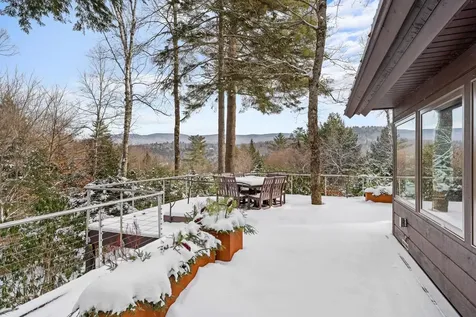 190 Upper Pines Road Warren VT 05674