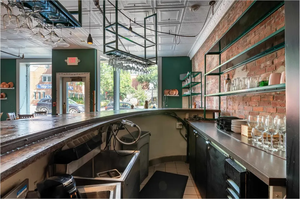 4 High Street Brattleboro VT 05301