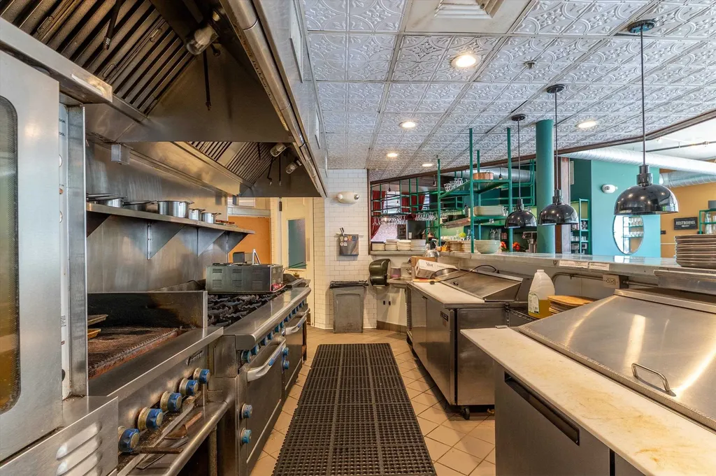 136 Main Street Brattleboro VT 05301