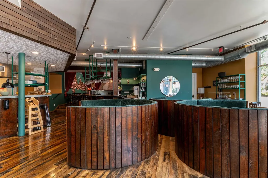 136 Main Street Brattleboro VT 05301