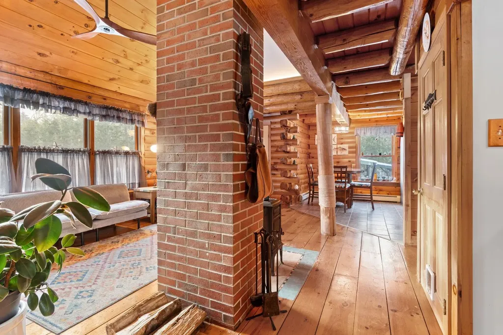 1 Oak Ridge Road Nottingham NH 03290