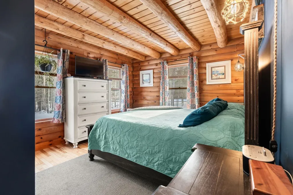 1 Oak Ridge Road Nottingham NH 03290