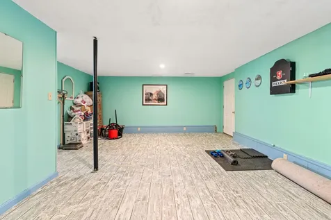 1 Oak Ridge Road Nottingham NH 03290