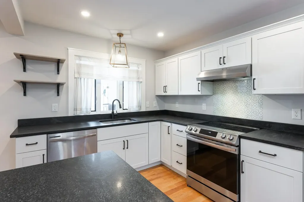 56 Maple Street Hopkinton NH 03229