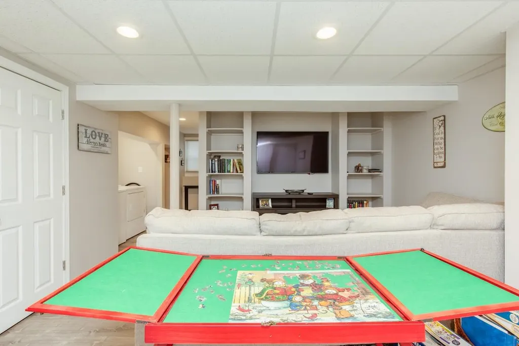 13 Kilrea Road Derry NH 03038