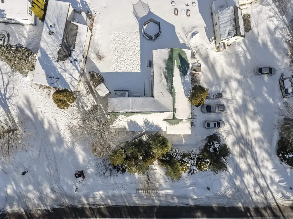 1025 Nh Route 11 Farmington NH 03835