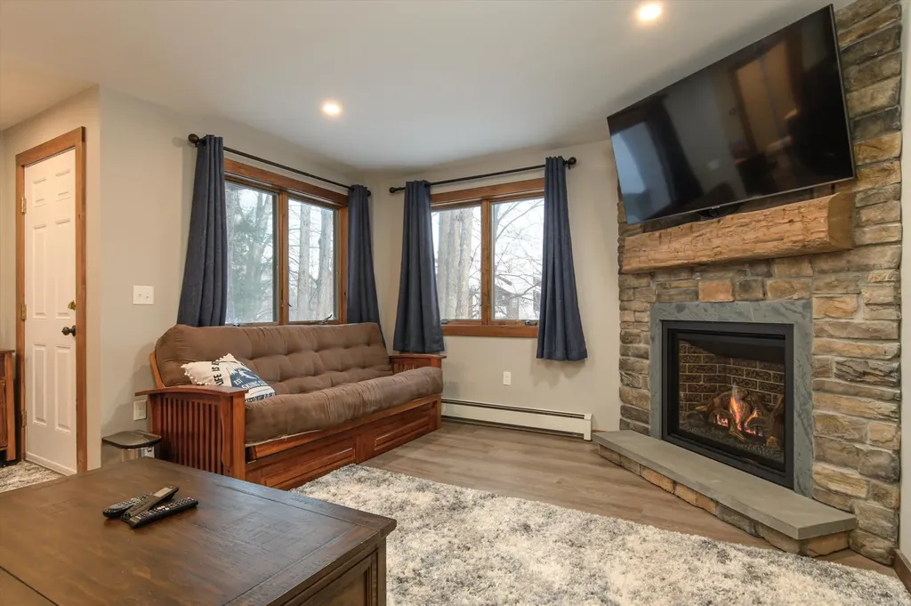 45 Kettlebrook Road Ludlow VT 05149