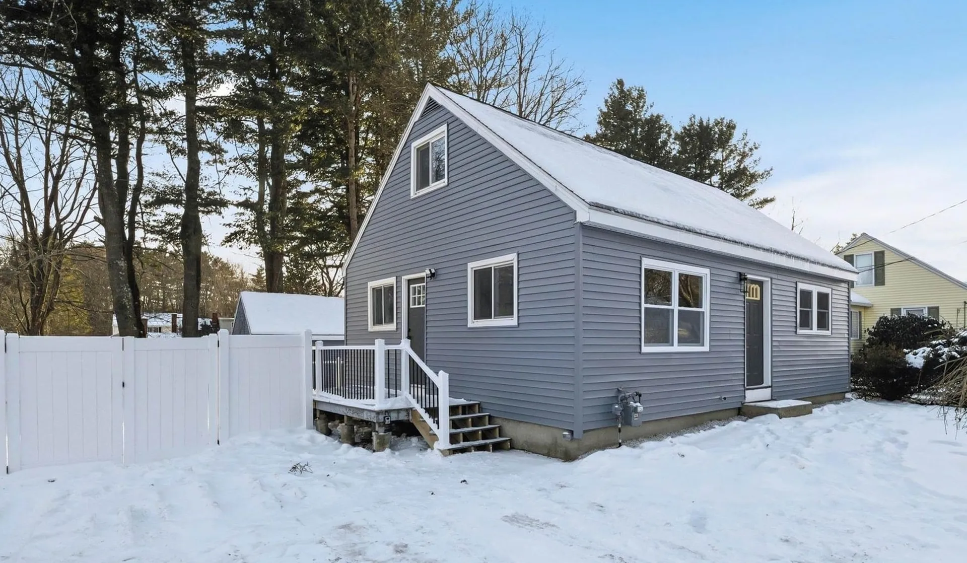 1093 Cilley Road Manchester NH 03103