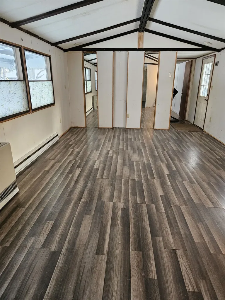 4 Dunn Avenue Campton NH 03223