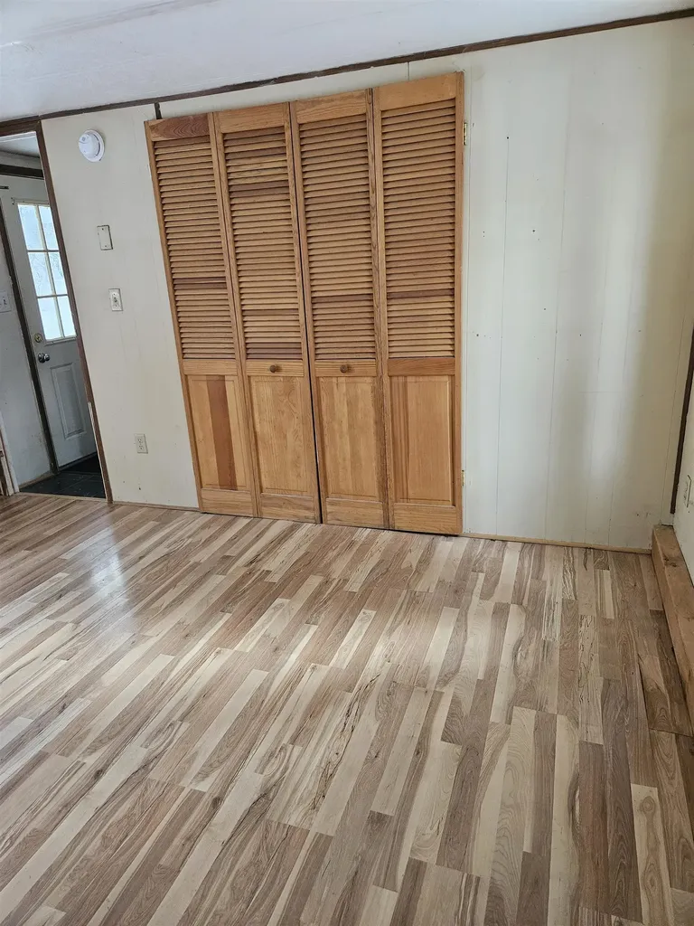 4 Dunn Avenue Campton NH 03223