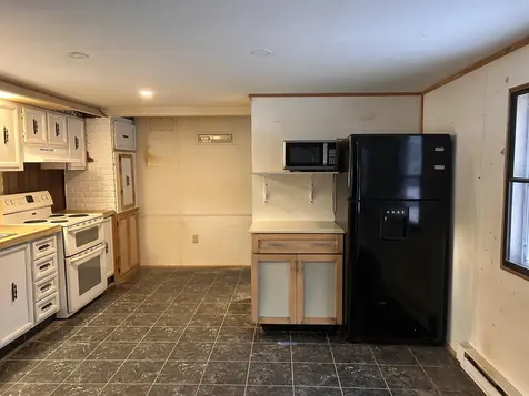 4 Dunn Avenue Campton NH 03223