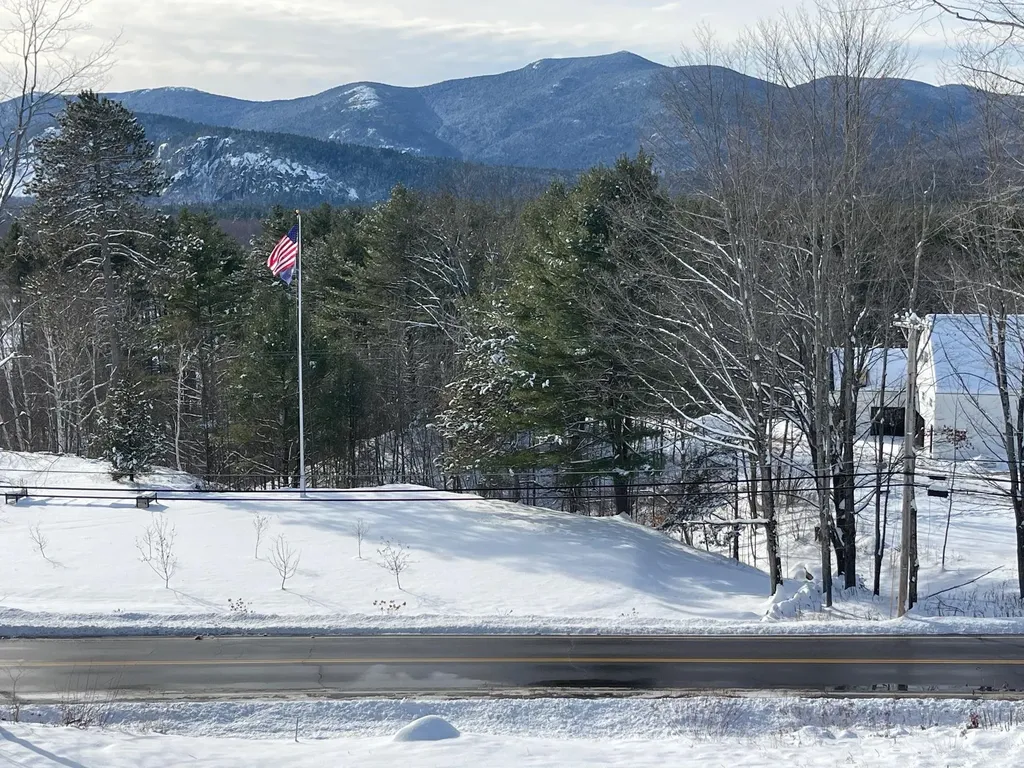 16 Burdett Road Bartlett NH 03847