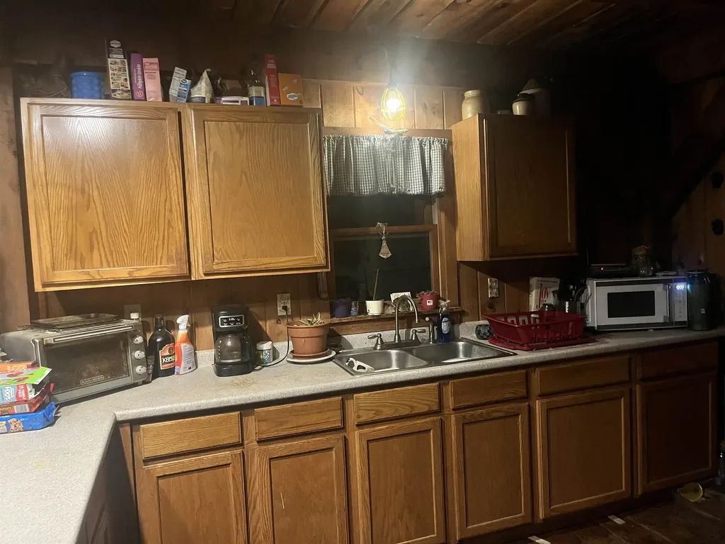 127 2nd Nh Turnpike Lempster NH 03605