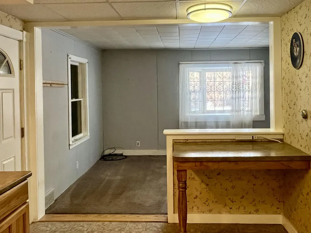 2 Bell Street Gorham NH 03581