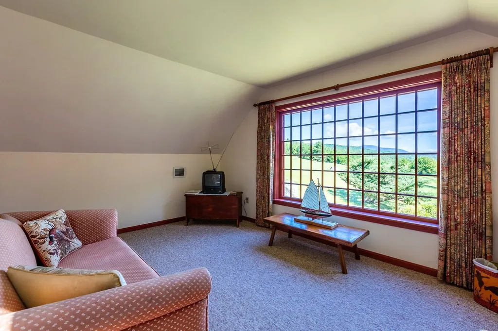 1726 Skitchewaug Trail Springfield VT 05156