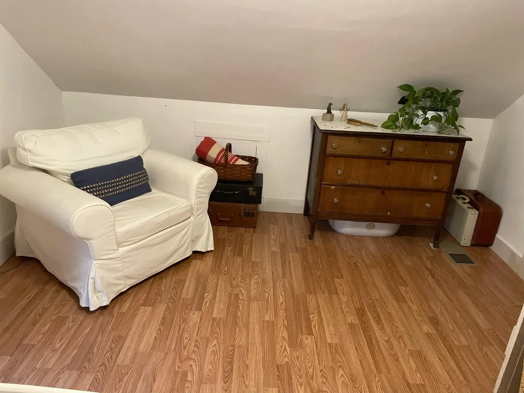 12 Orchard Street Rochester NH 03036