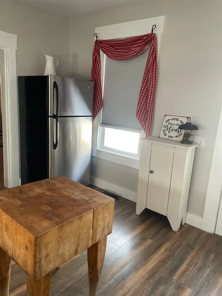 12 Orchard Street Rochester NH 03036