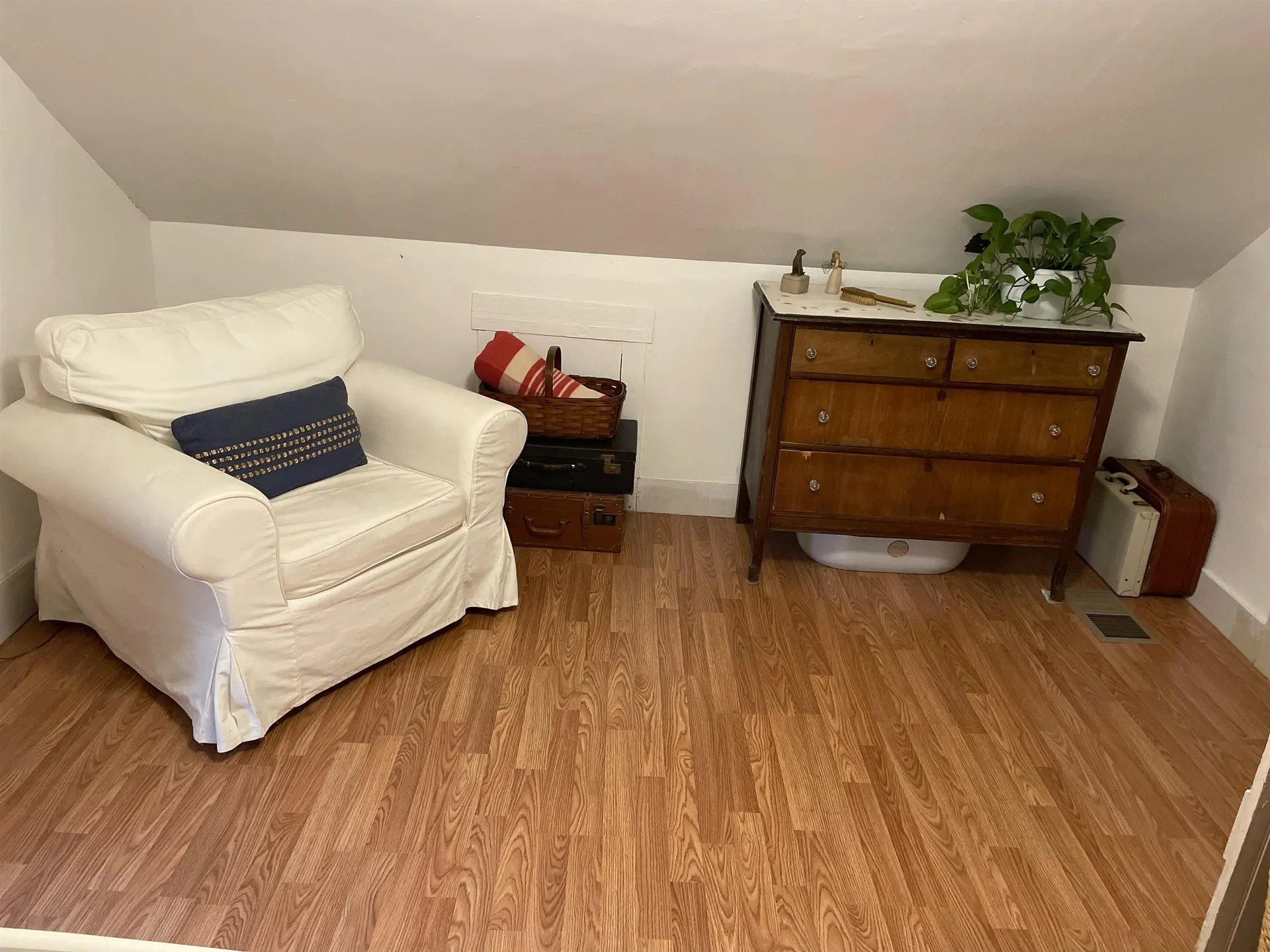 12 Orchard Street Rochester NH 03036