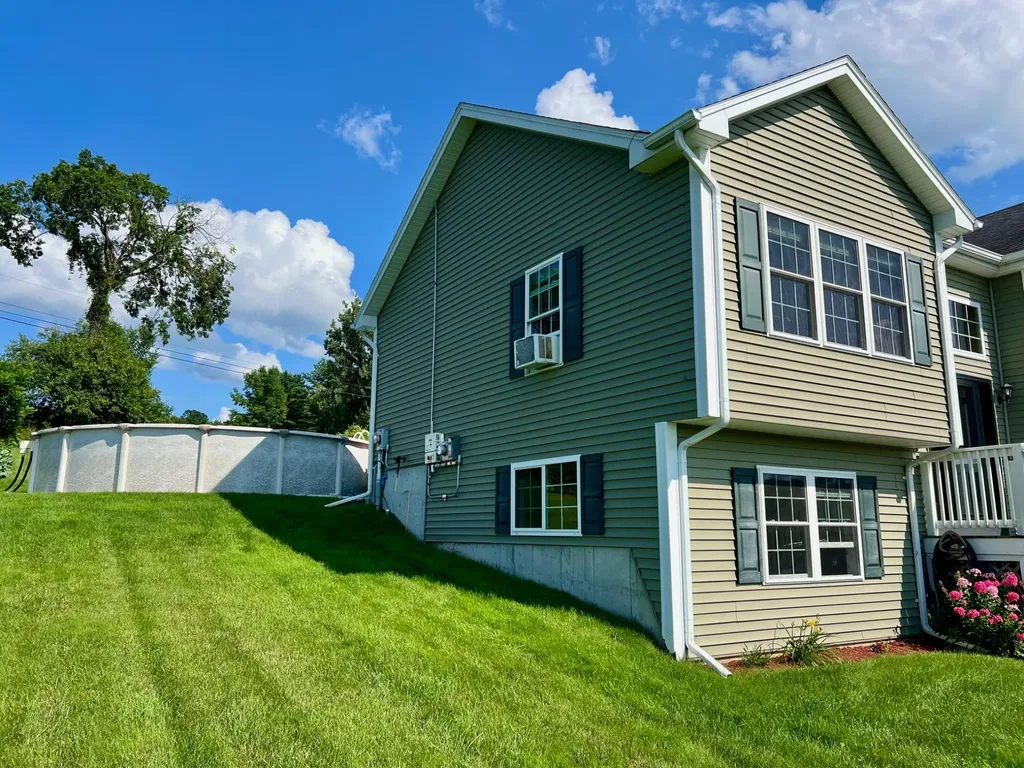 14 Andbron Road Fairfax VT 05454