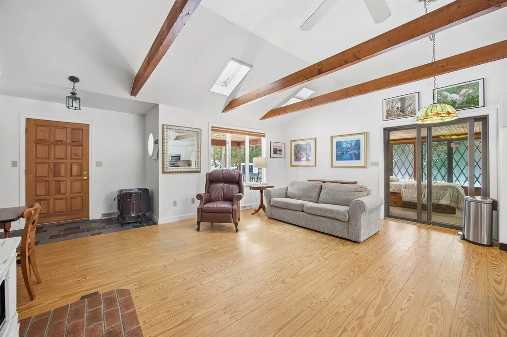 760 Raccoon Hill Road Andover NH 03216