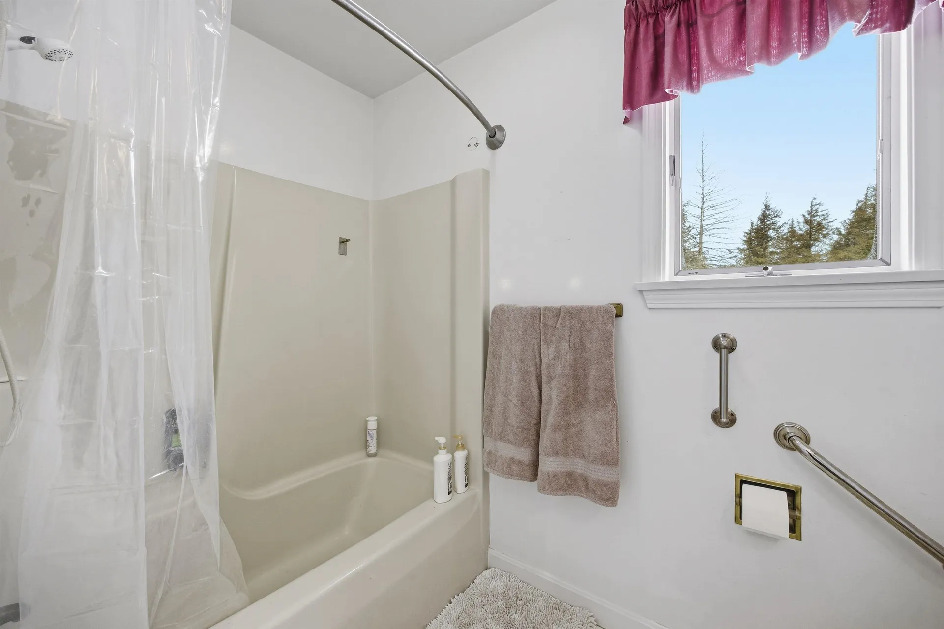 760 Racoon Hill Road Andover NH 03216