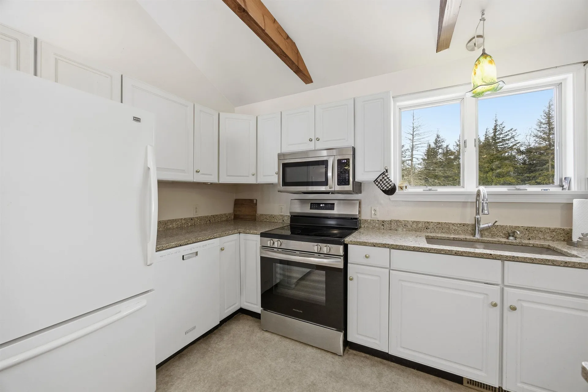 760 Raccoon Hill Road Andover NH 03216