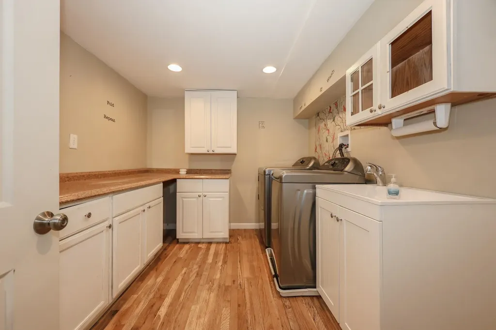 282 Wallace Road Bedford NH 03110