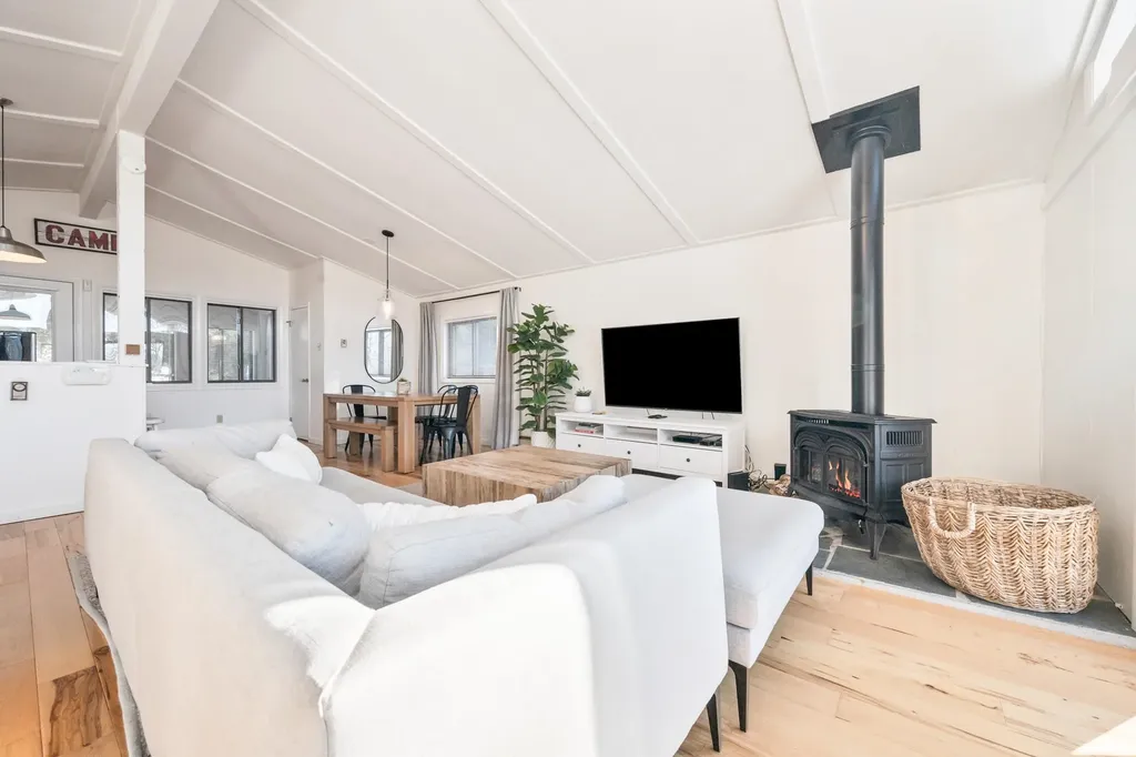 104 Alpstrausse Road Bartlett NH 03845