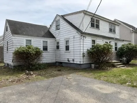 1360 Woodbury Avenue Portsmouth NH 03801