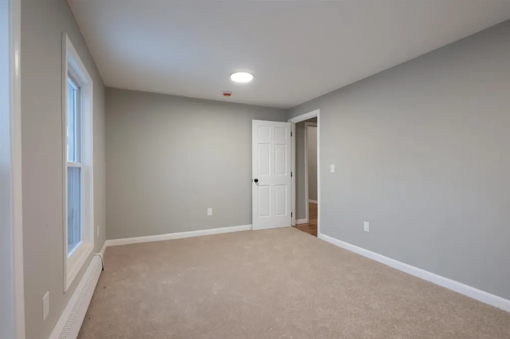 6 Grover Street Concord NH 03301