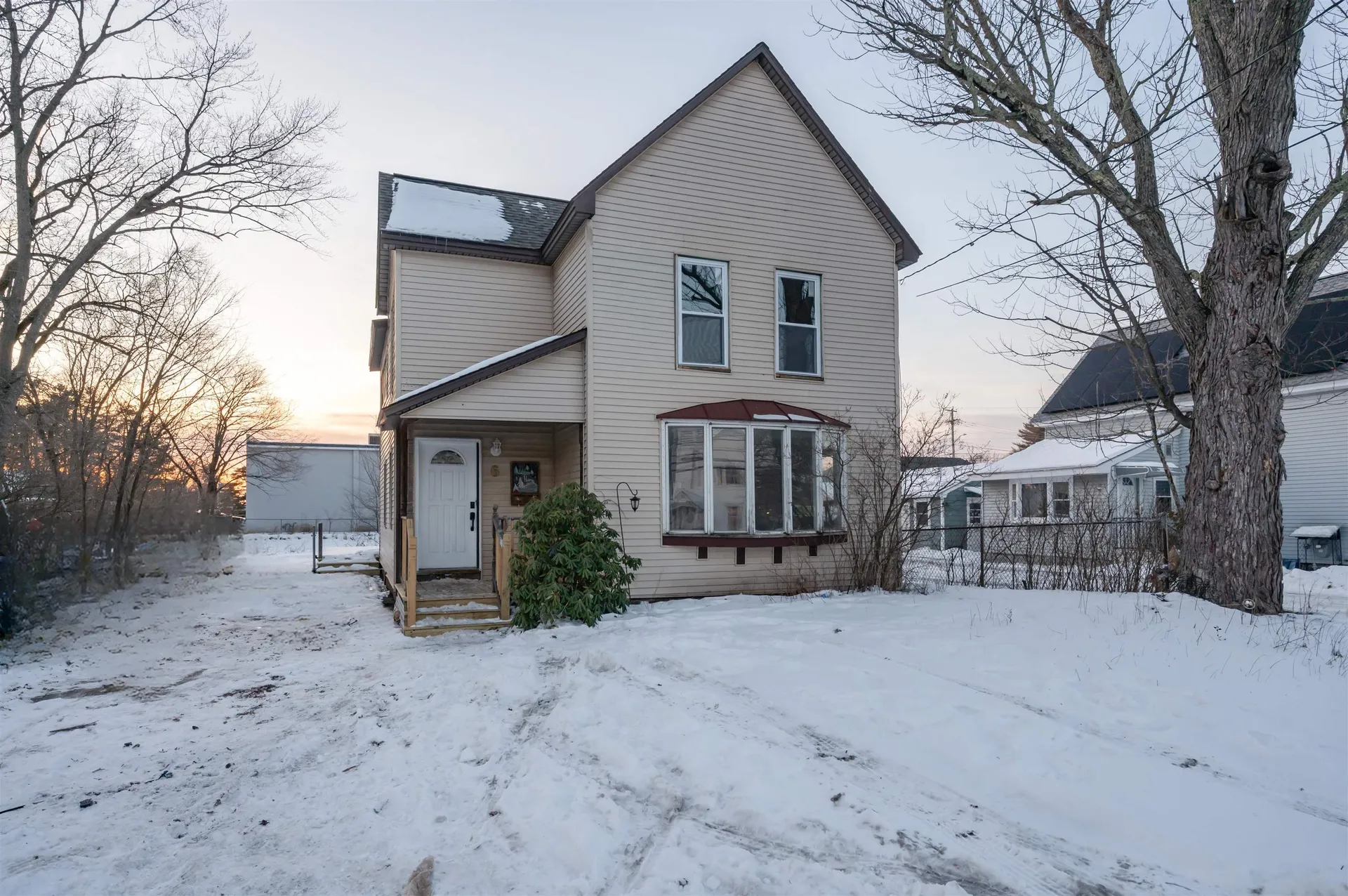 6 Grover Street Concord NH 03301