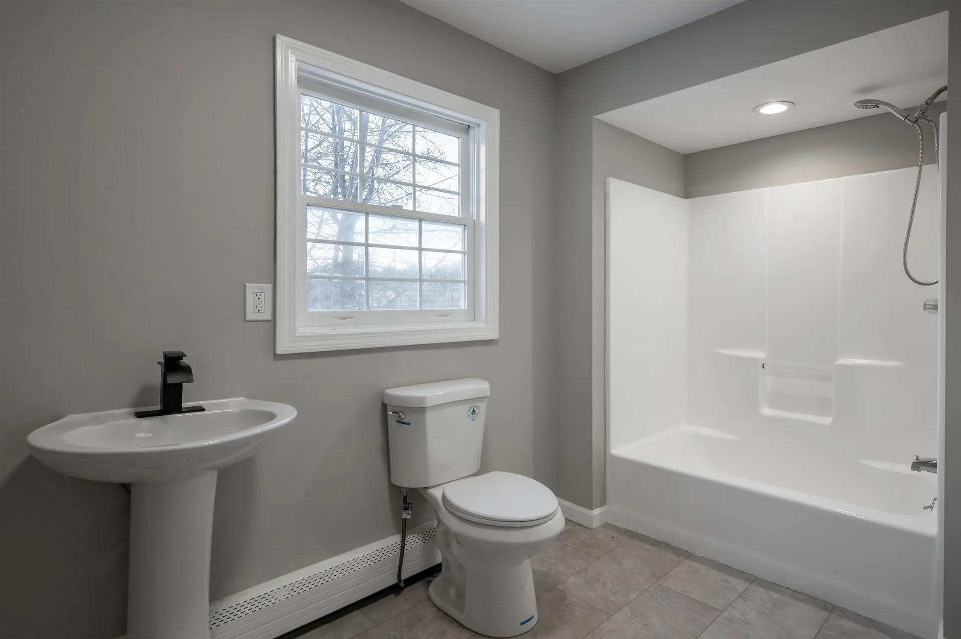 6 Grover Street Concord NH 03301