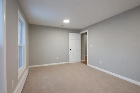 6 Grover Street Concord NH 03301