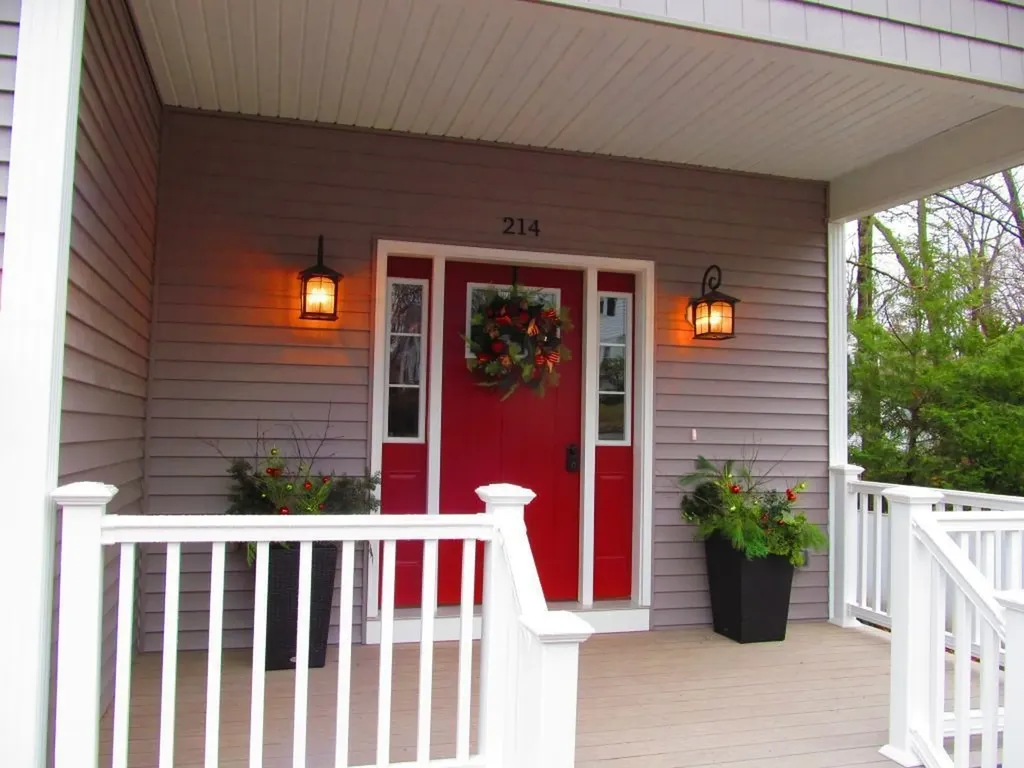 214 Dallaire Street Manchester NH 03104