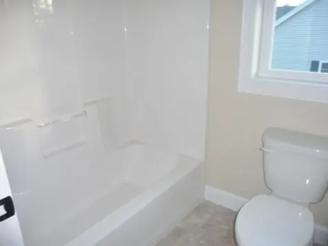 214 Dallaire Street Manchester NH 03104