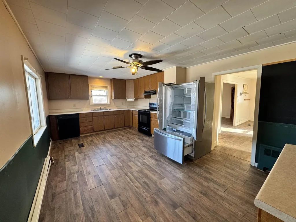 642 Howland Street Berlin NH 03570