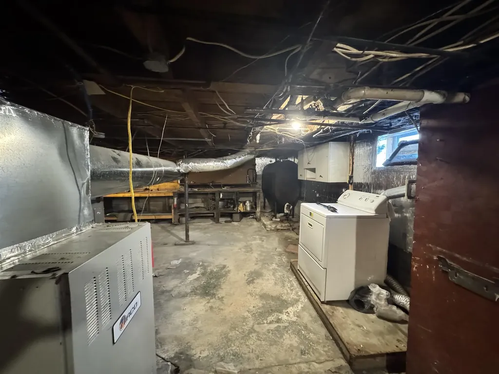 642 Howland Street Berlin NH 03570