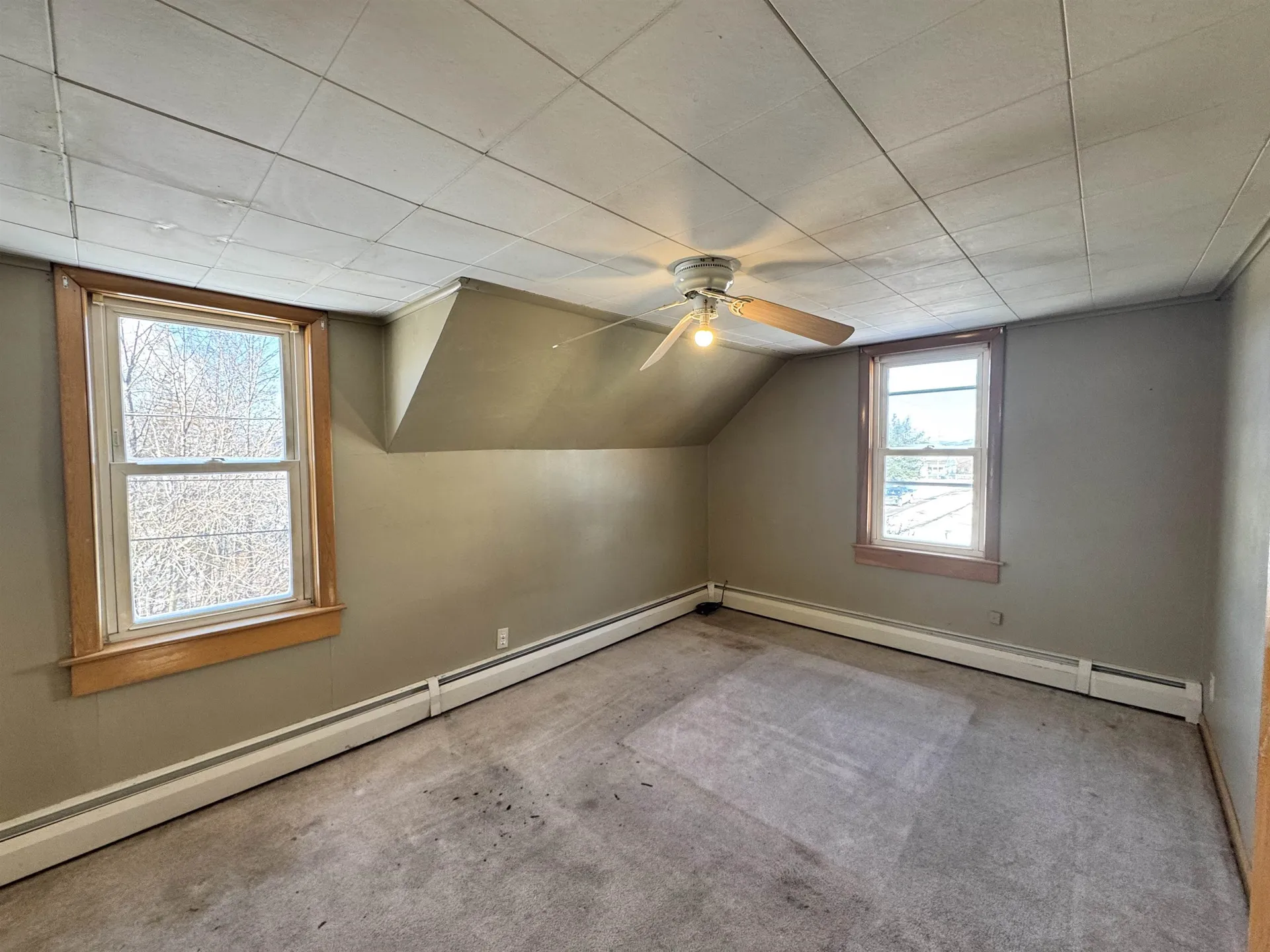 642 Howland Street Berlin NH 03570